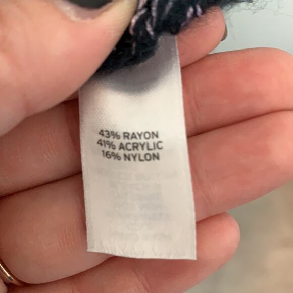 Frenchi Round Neck Knit Wool Sweater Sz S - Picture 6 of 8